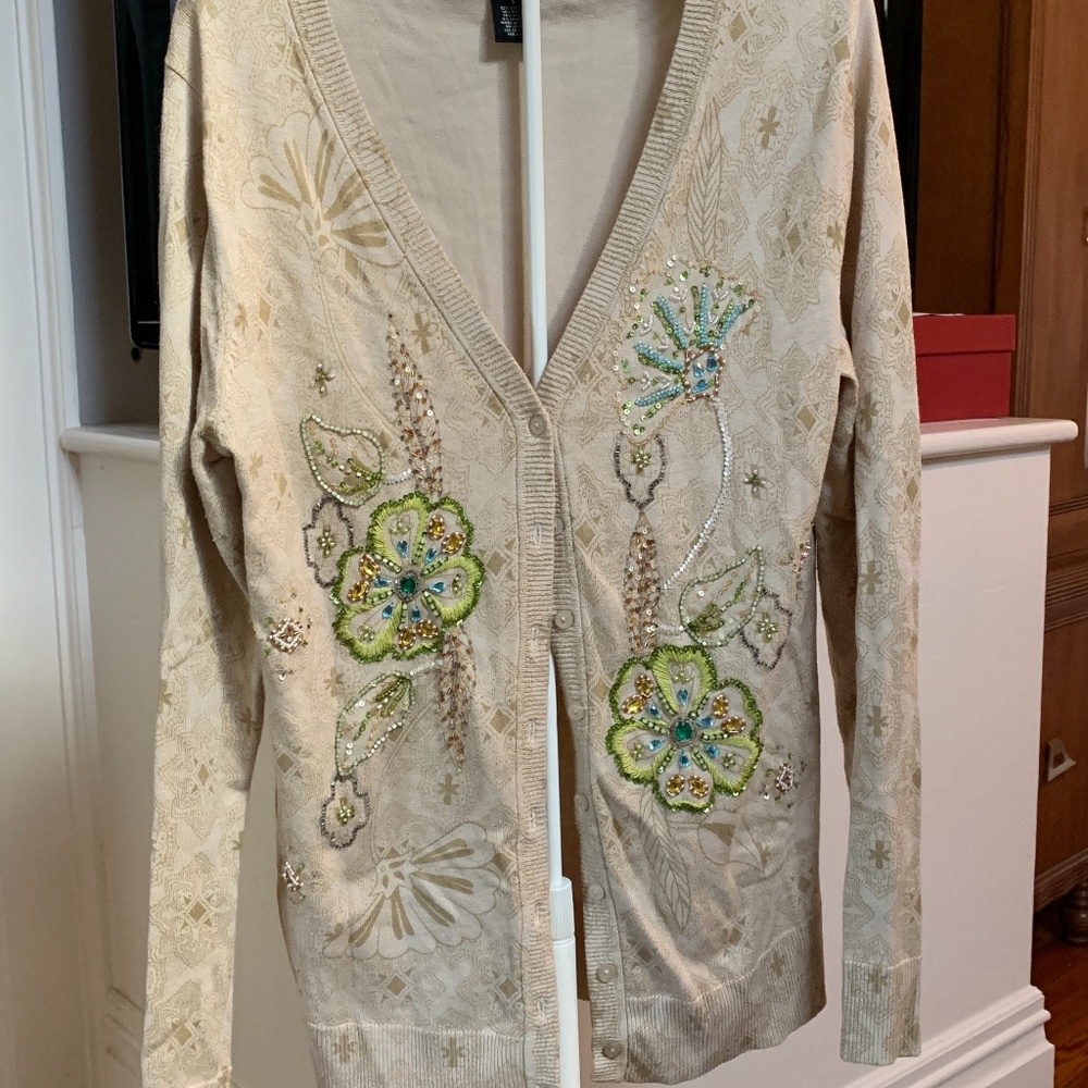 Peck&peck colkection floral beaded cardigan. Worn about 5x